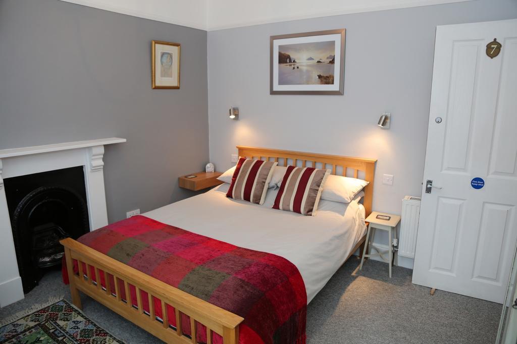 Acorns 3* Combe Martin